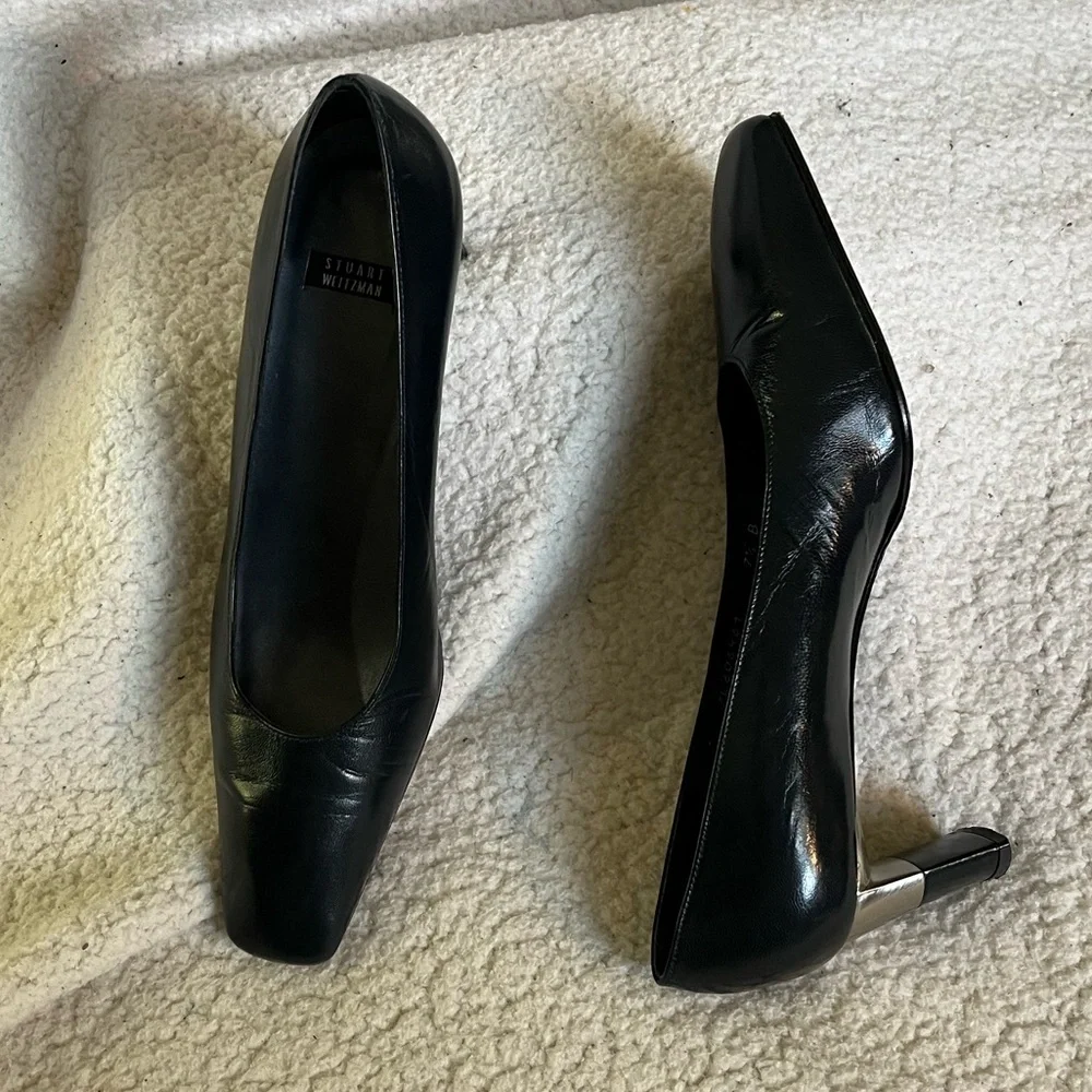 Stuart Weitzman Navy Heels with Bronze Block Accent - Picture 9 of 15
